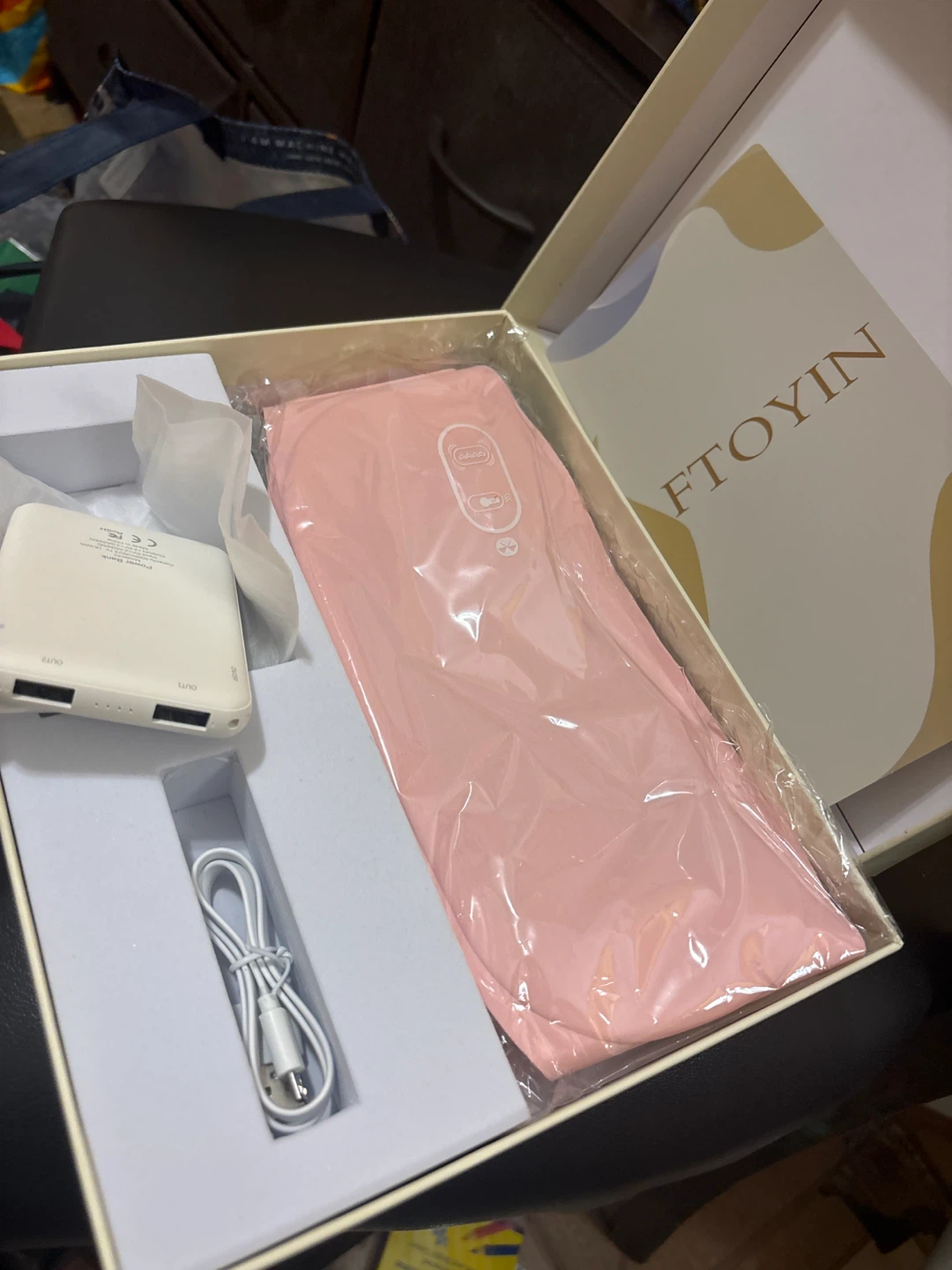 FTOYIN Portable Power Bank with Pink Accessory Case - photo 2