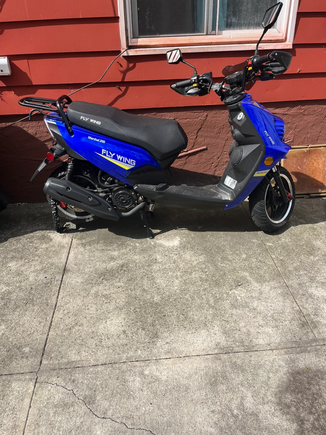 FLY WING Marshal 200 Scooter