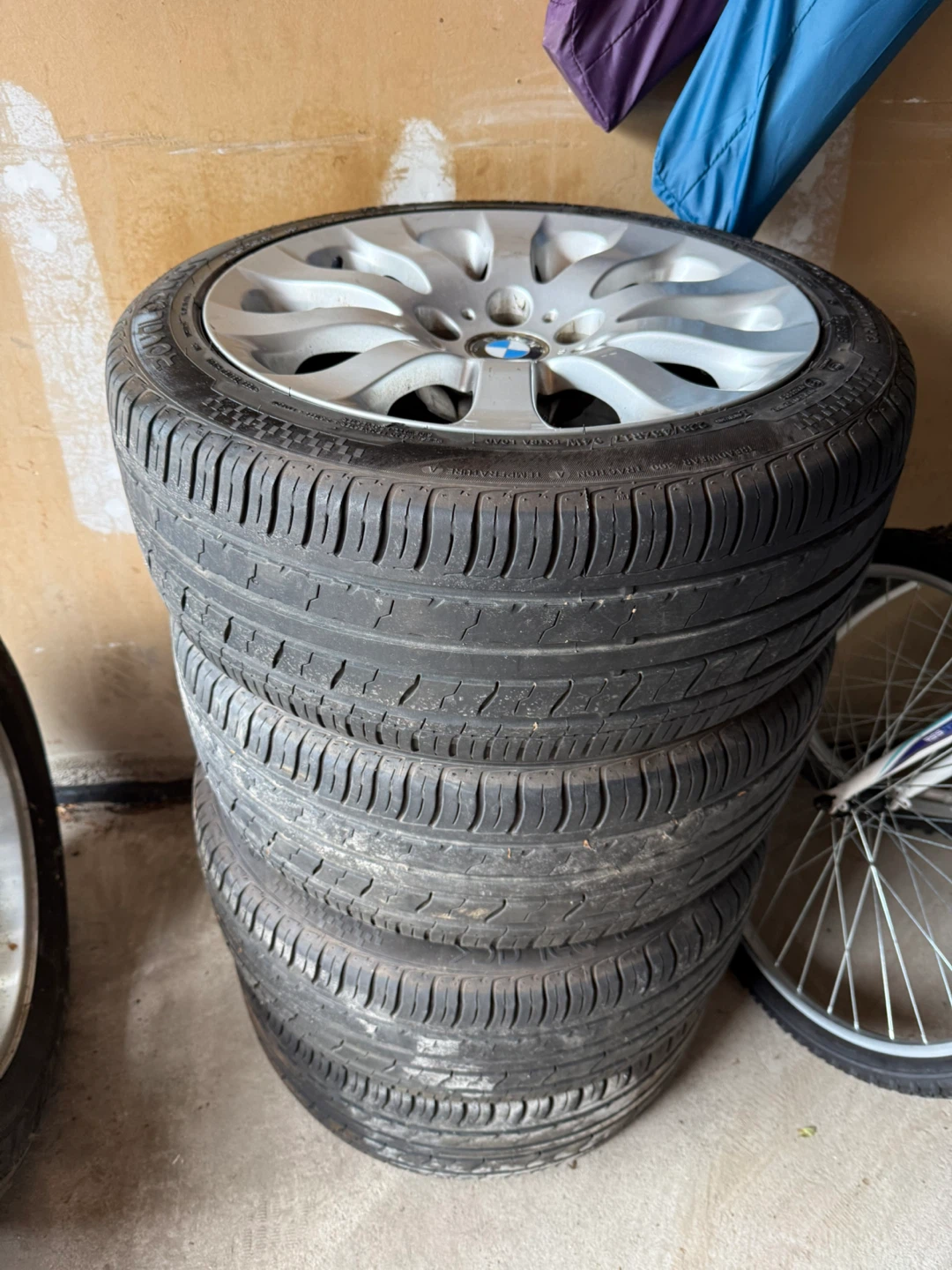 BMW Alloy Wheels and Tires