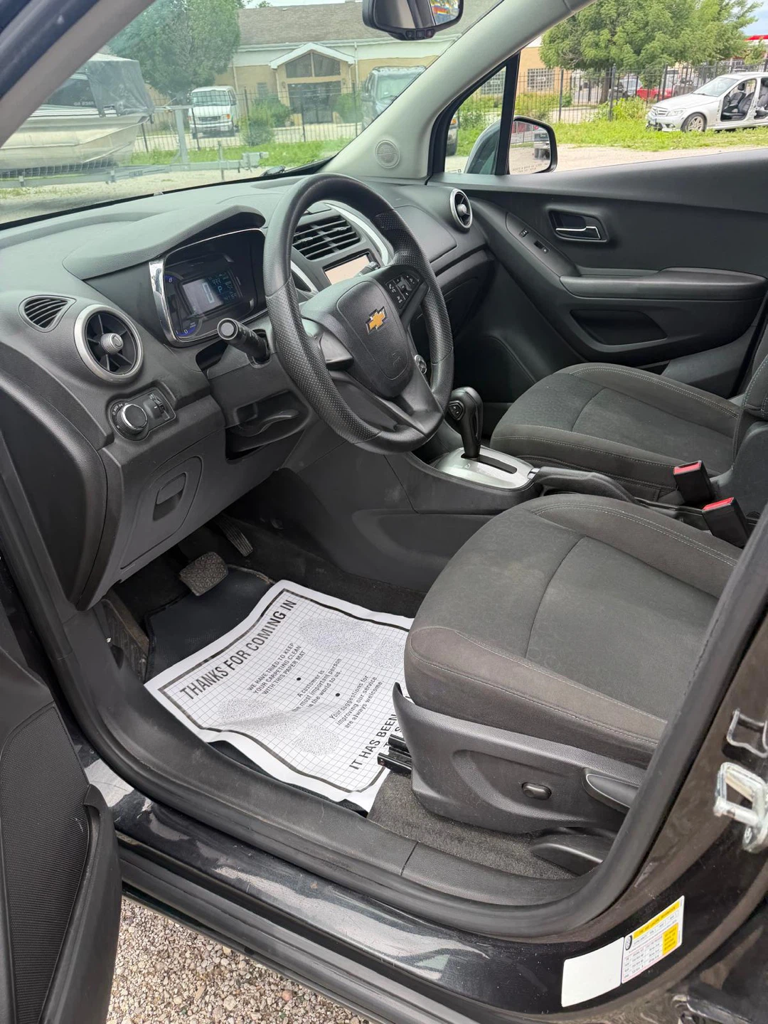 Chevrolet trax LS  2015 - photo 5