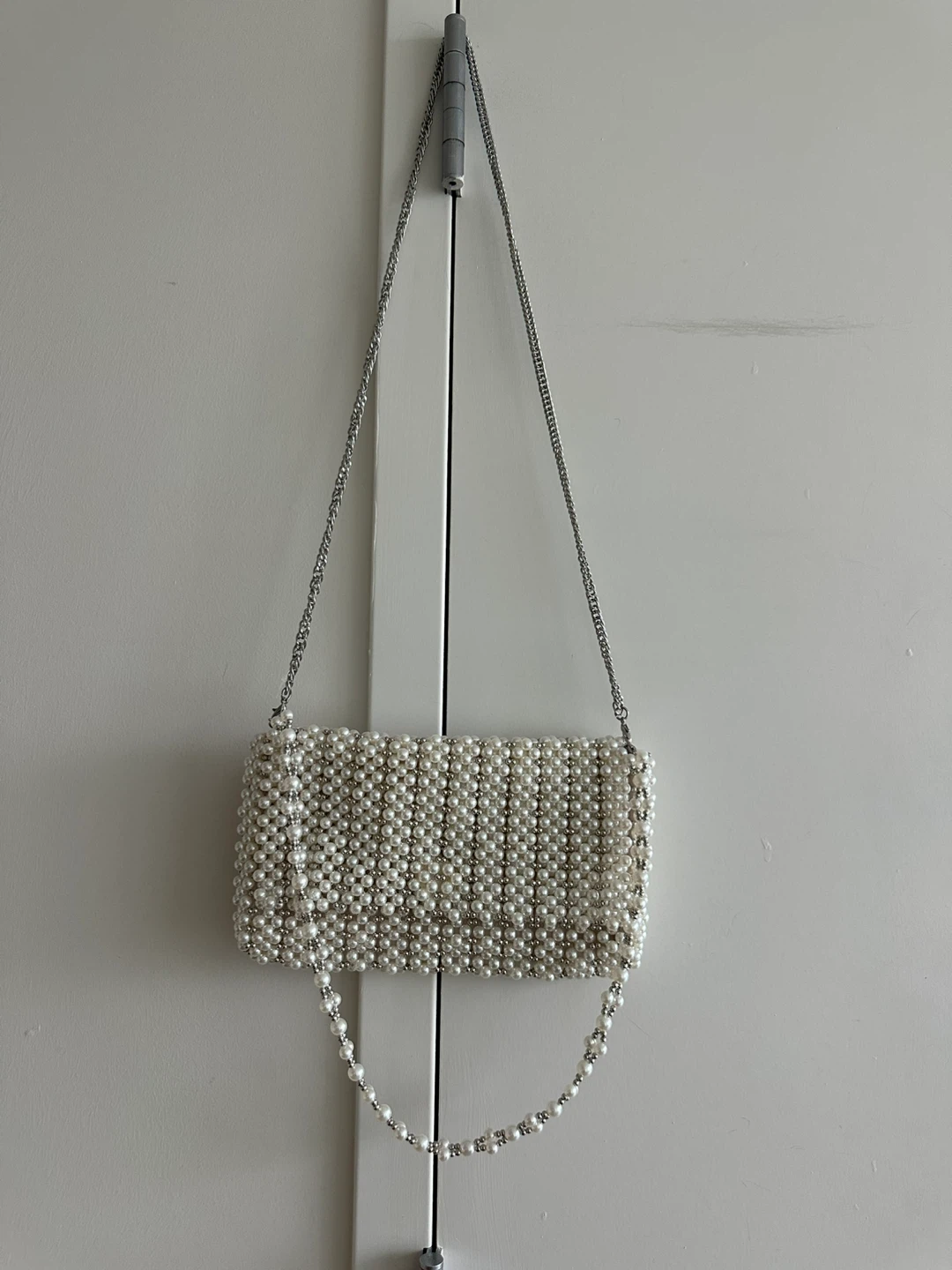 Pearl Beaded Clutch Purse with Silver Chain