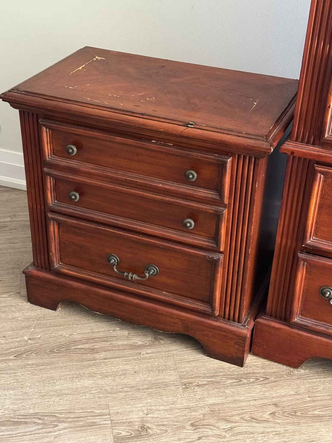Cherry Wood Dresser and Nightstands Set - photo 2
