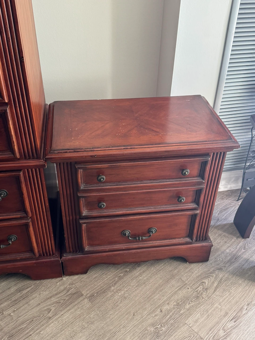 Cherry Wood Dresser and Nightstands Set - photo 4