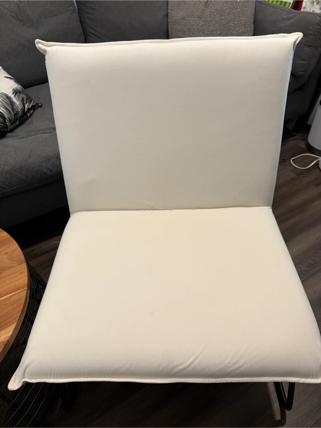 Large White Chair - photo 5