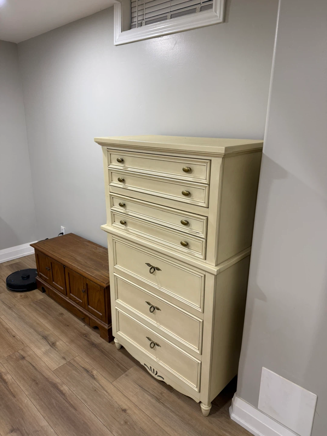 Cream Coloured Tall Dresser with 9 Drawers - photo 3