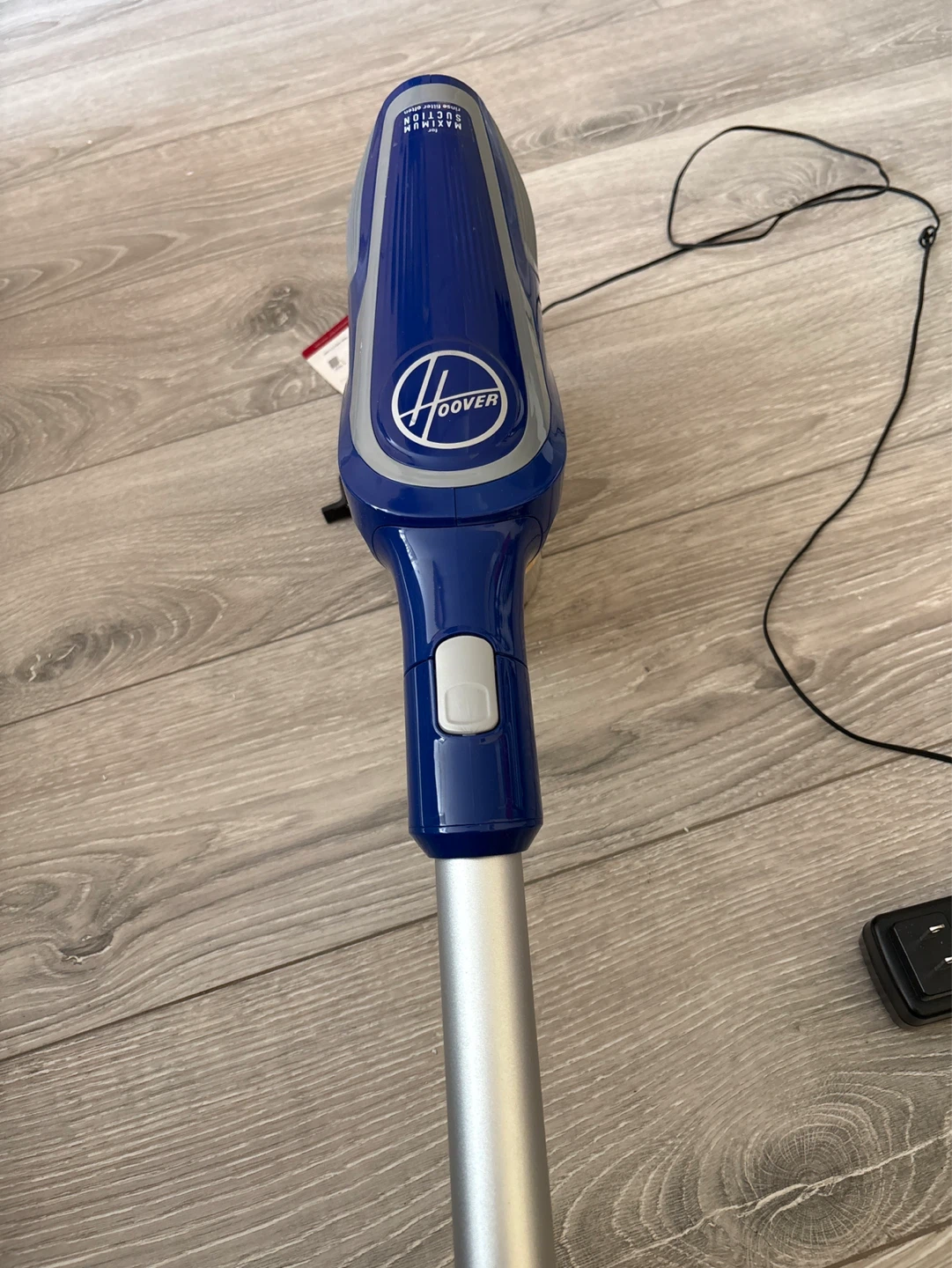 Hoover Cordless Vacuum - photo 3
