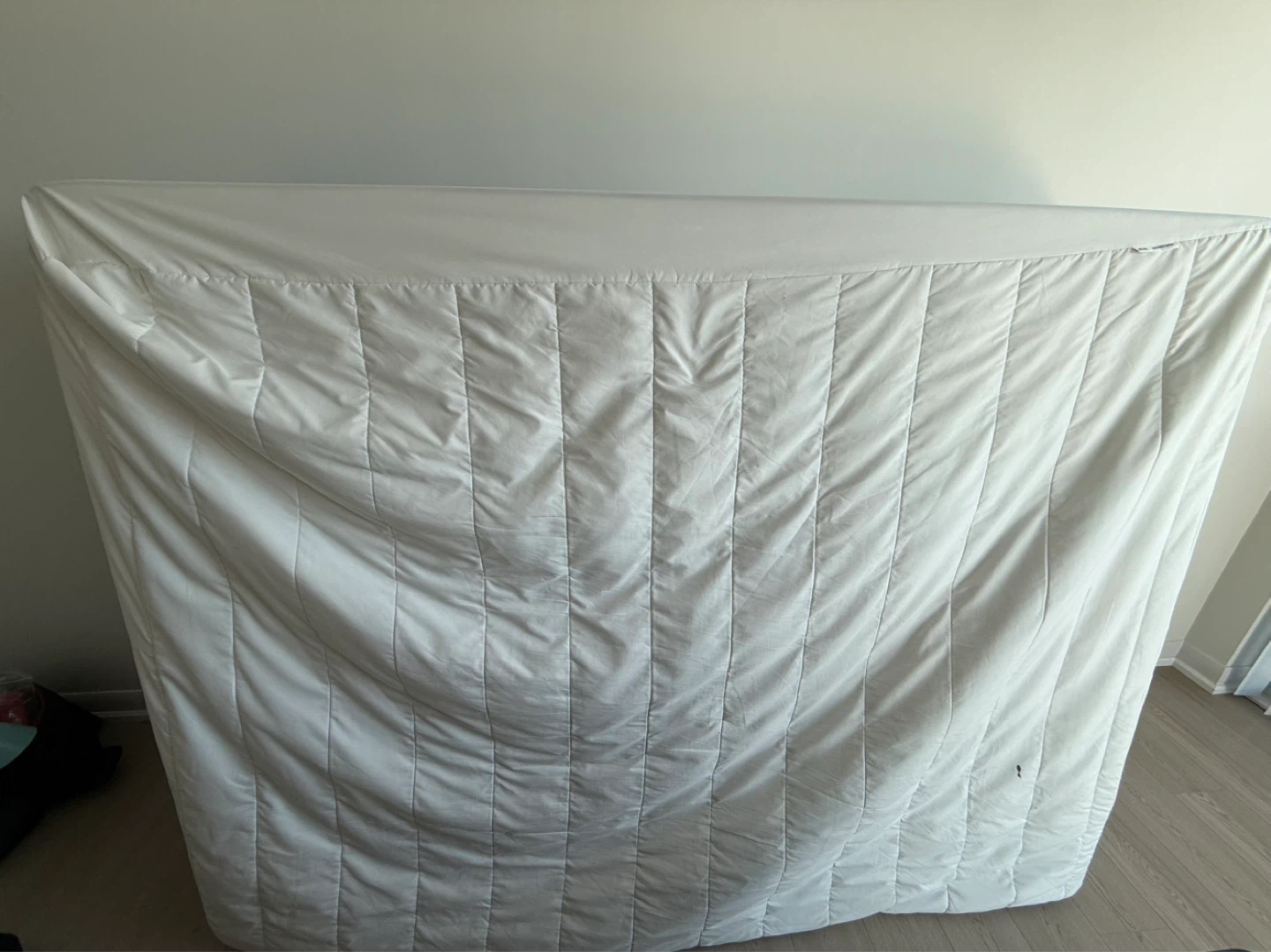Queen size Mattress+Box Spring -Excellent Condition - photo 2