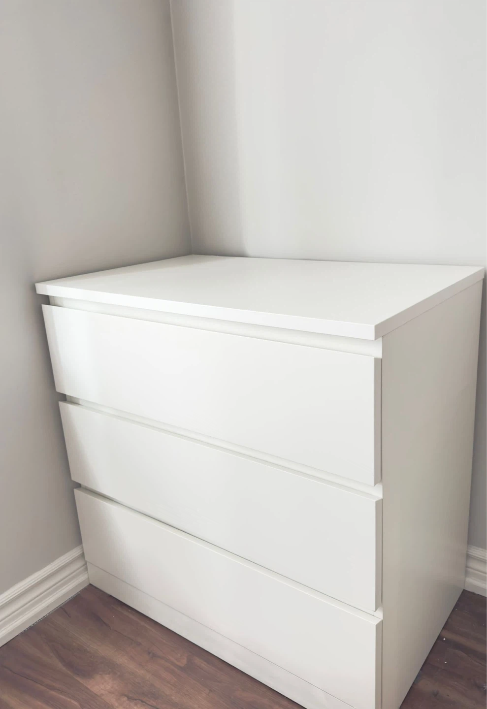 White 3-Drawer Dresser