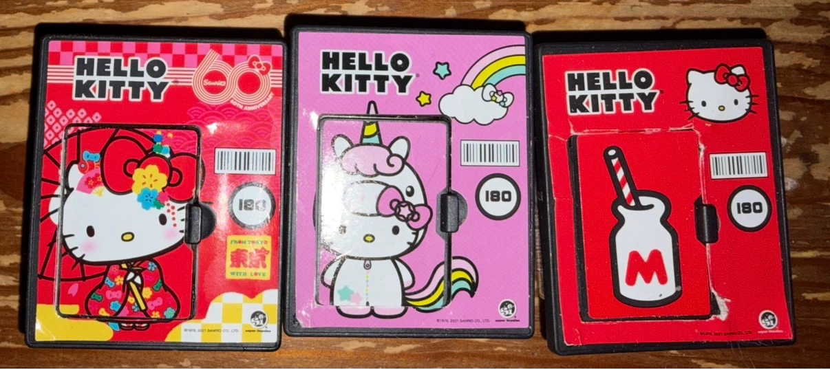 Hello Kitty Micro Figures - photo 2