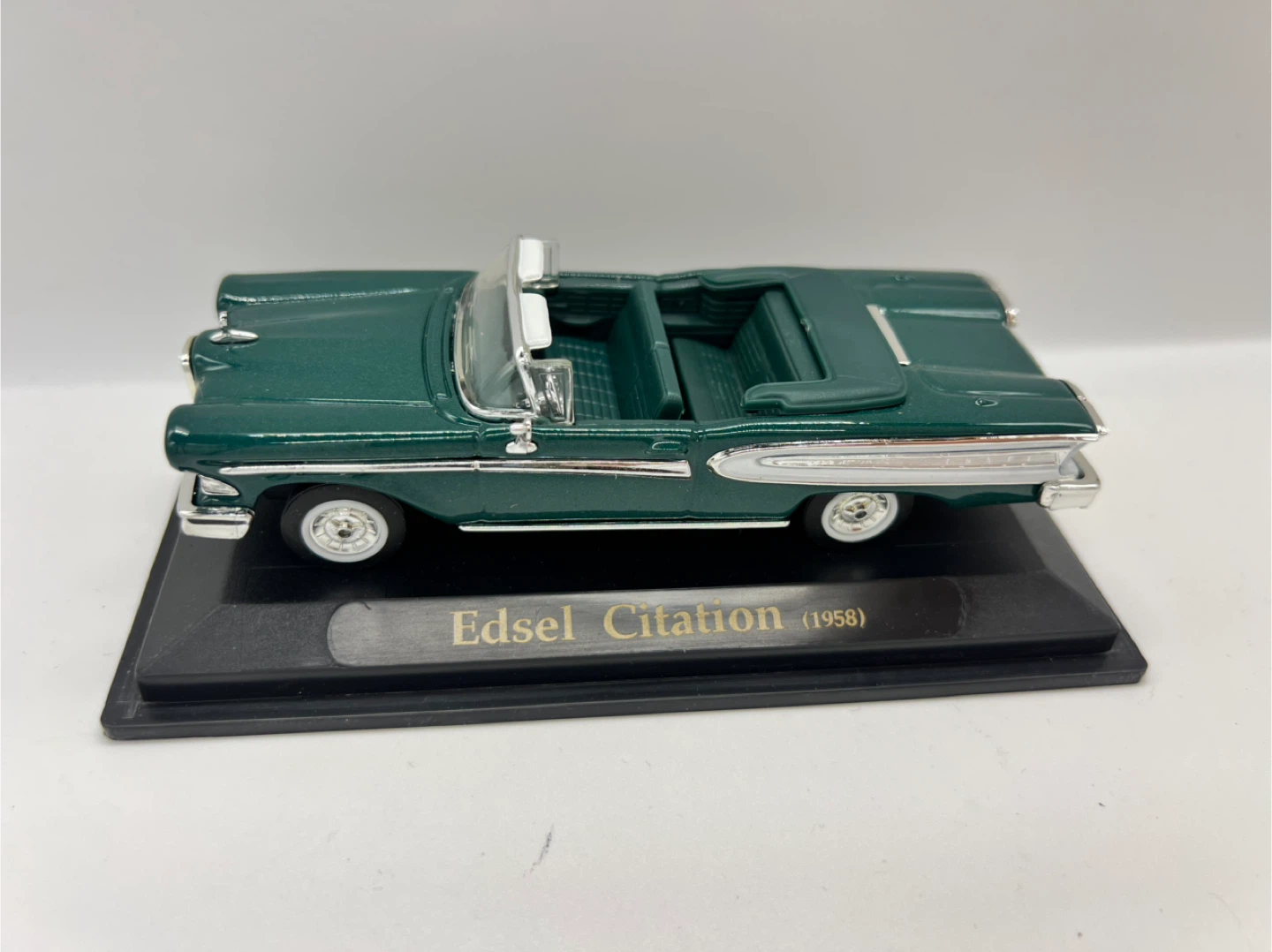 Road Signature Edsel Citation 1958 Convertible 1:43 Scale - photo 2