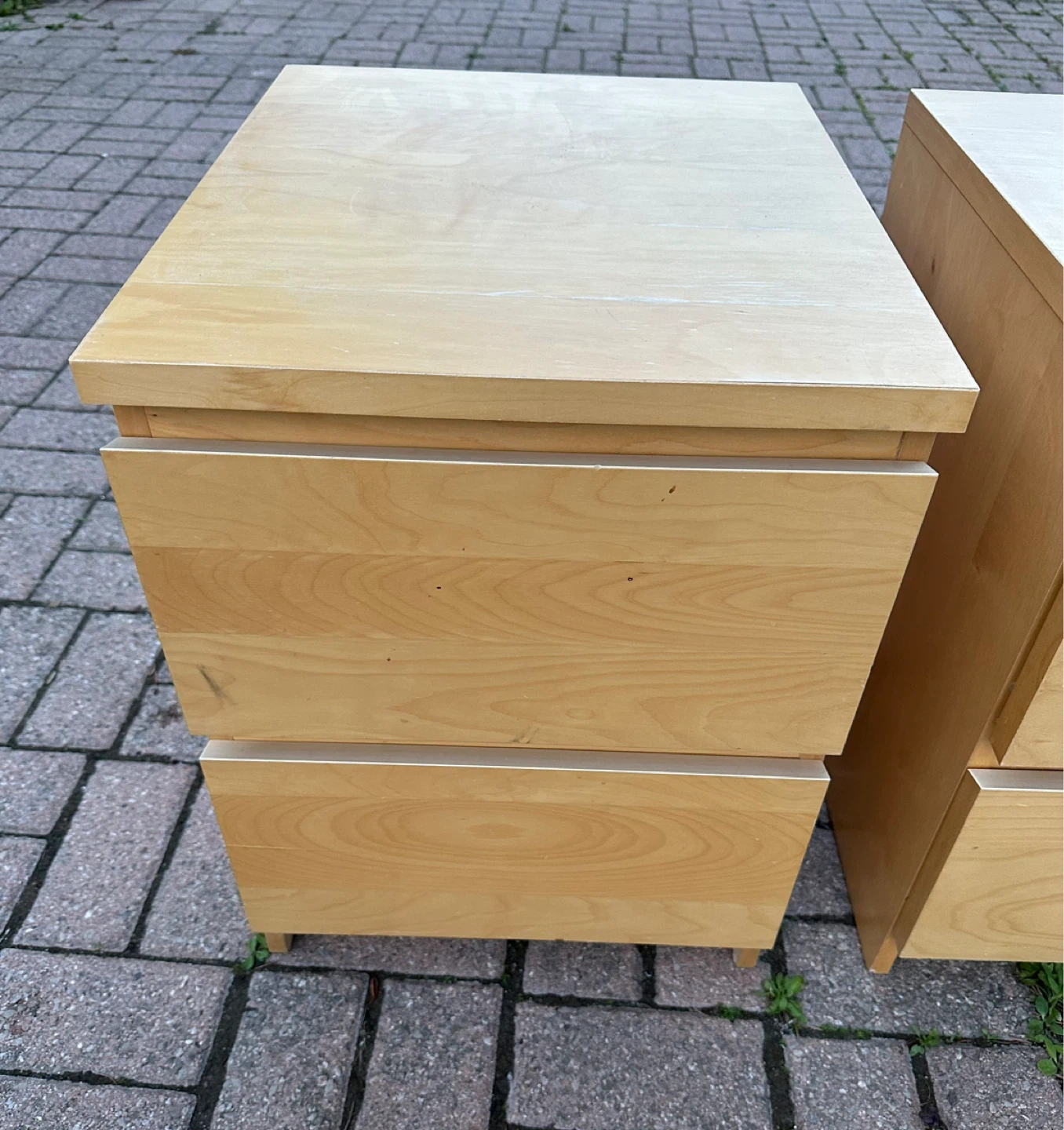 Light wood nightstands with two drawers - photo 2