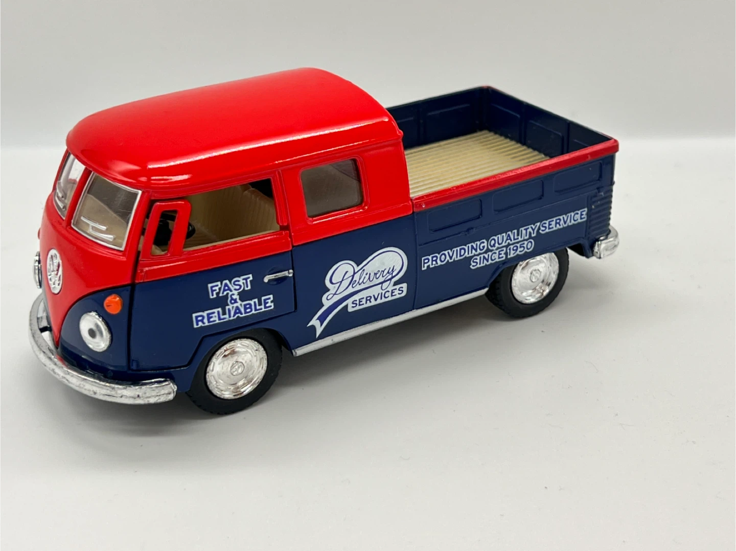 Kinsmart 1963 Volkswagen Bus Double Cab Pickup 1/34 - photo 5