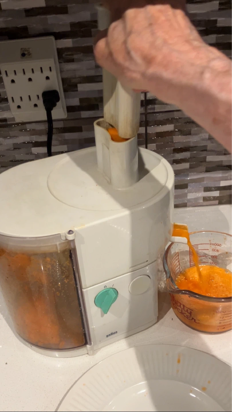 NEW Braun MP80 Centrifugal Juicer - photo 5