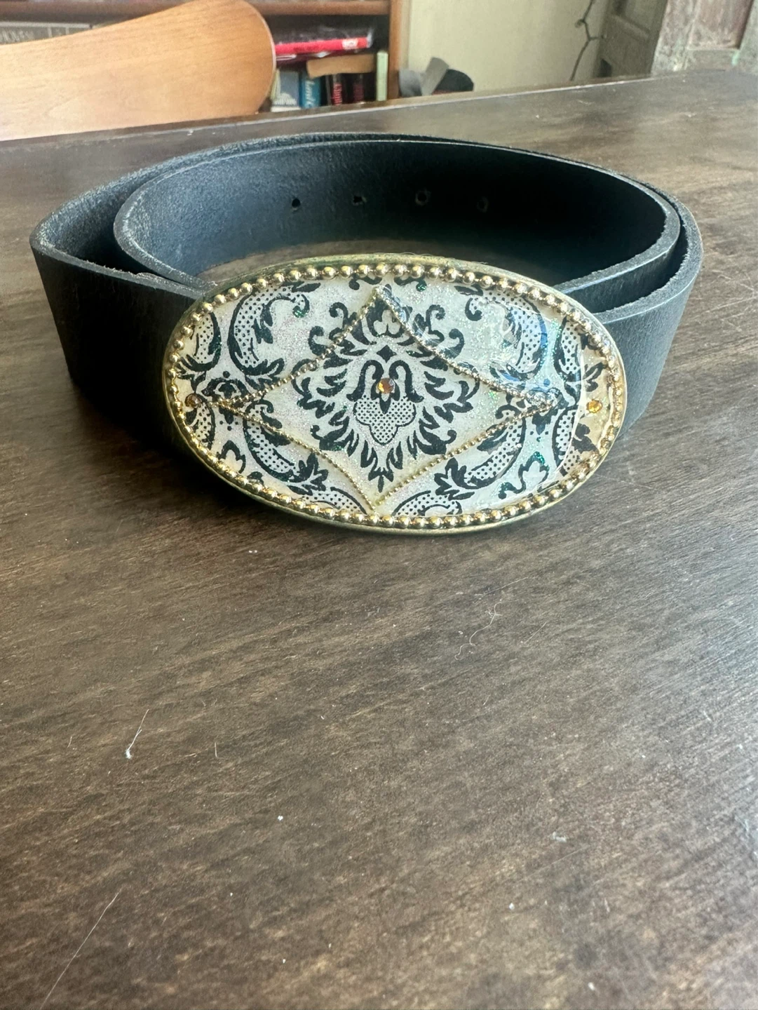 Iris Design Leather Belt with Fleur de Lys Buckle