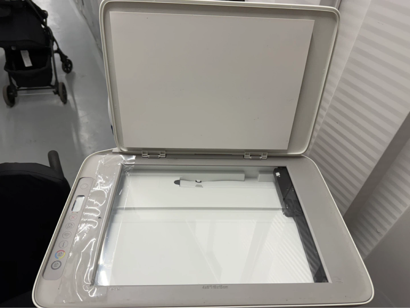 HP DeskJet 2623 All-in-One Printer white and gray - photo 3