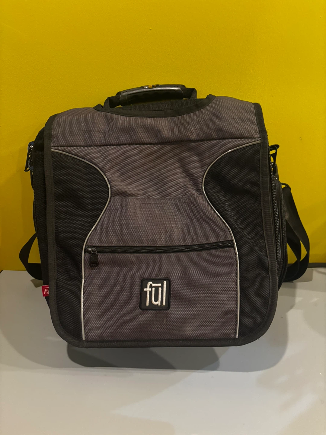 FUL laptop Messenger Bag