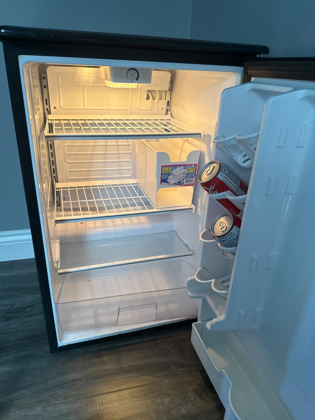 Whirlpool Mini Fridge - photo 2