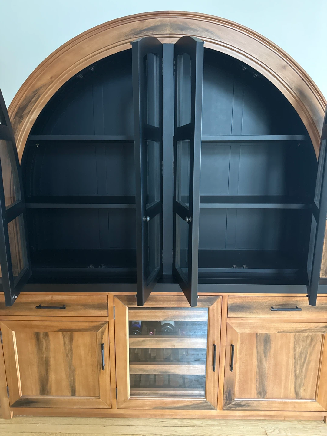 Arched Cabinet with Wine Rack - photo 3