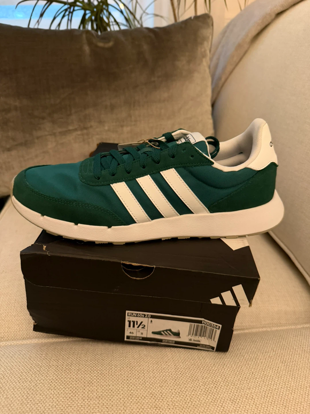 Adidas Run 60s 2.0 Sneakers Green White Size 11.5 - photo 2