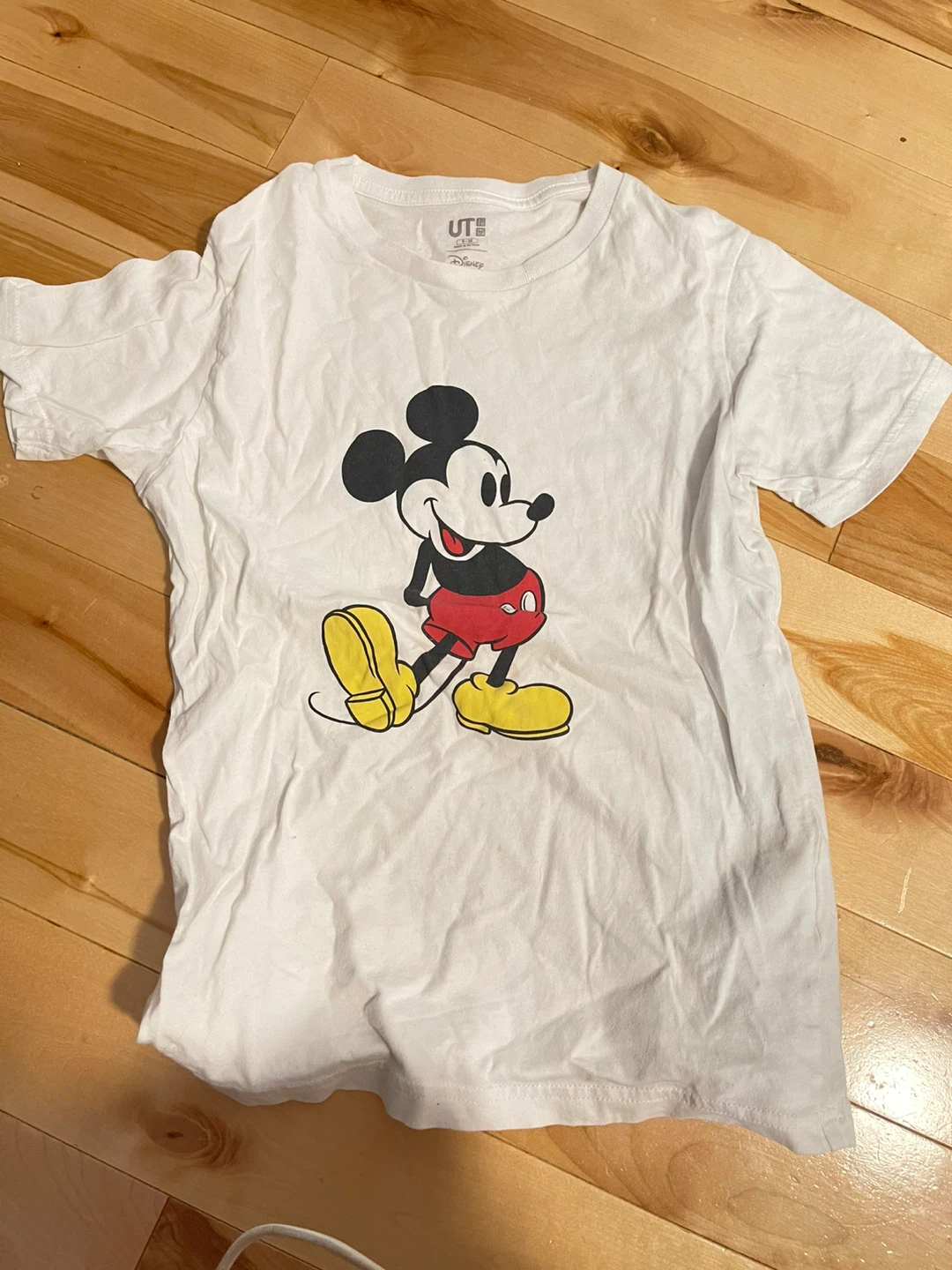 Uniqlo Disney Mickey Mouse Graphic T-Shirt