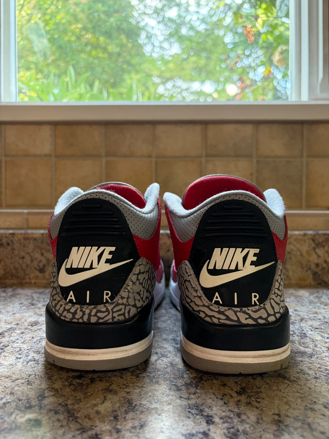 Air Jordan 3 Retro Red Cement Sneakers - photo 2