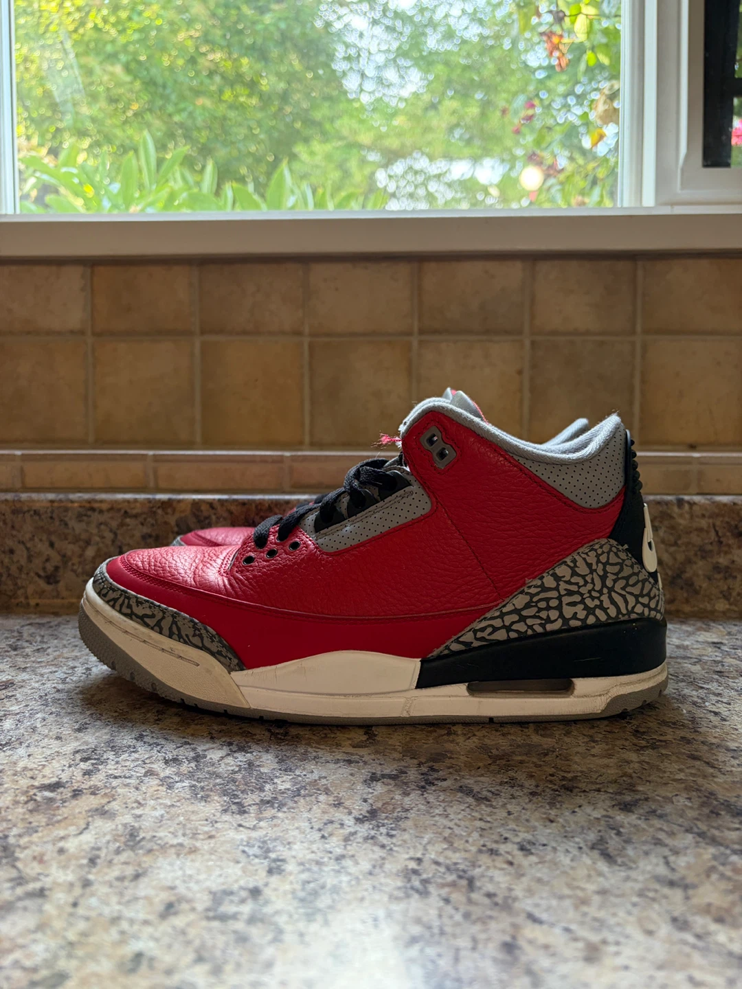 Air Jordan 3 Retro Red Cement Sneakers - photo 3