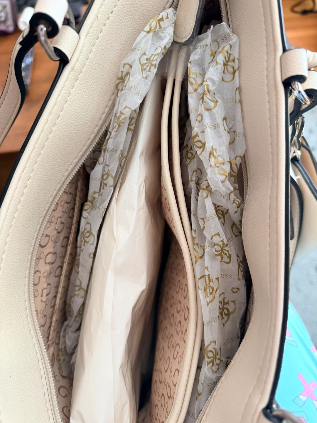 Guess Tote Bag - photo 2