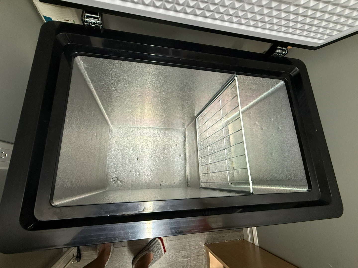 Danby Premiere Chest Freezer - photo 4