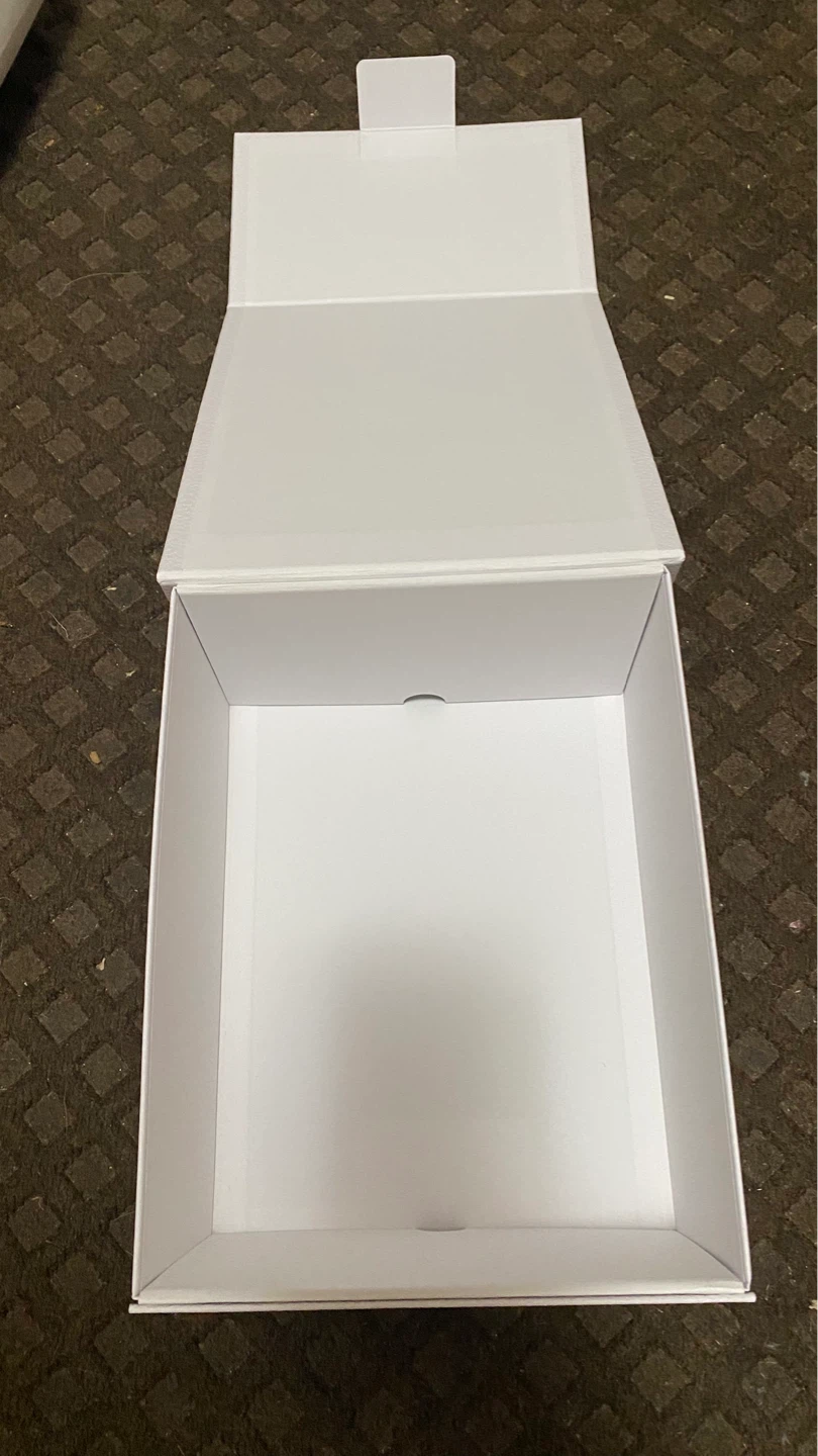 Dior White Gift Box - photo 2