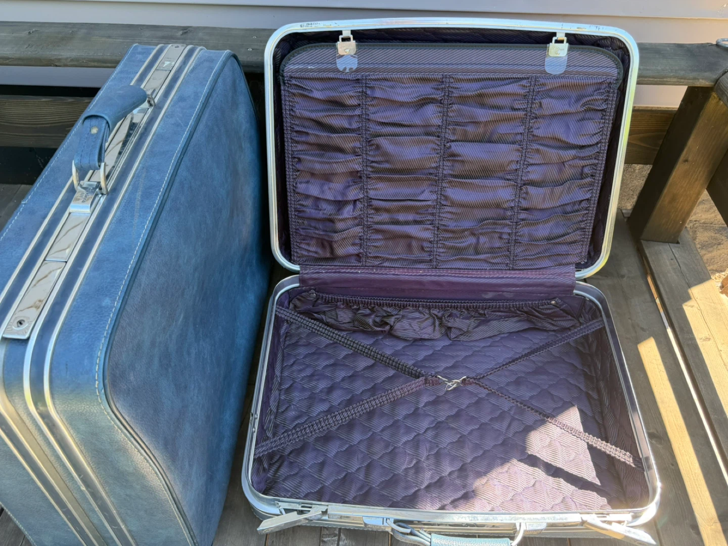3 pieces-Vintage Blue Luggage Set- 40$ for all - photo 4