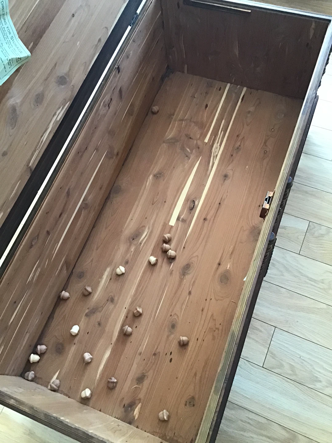 Vintage Wooden Cedar Lined Chest - photo 2