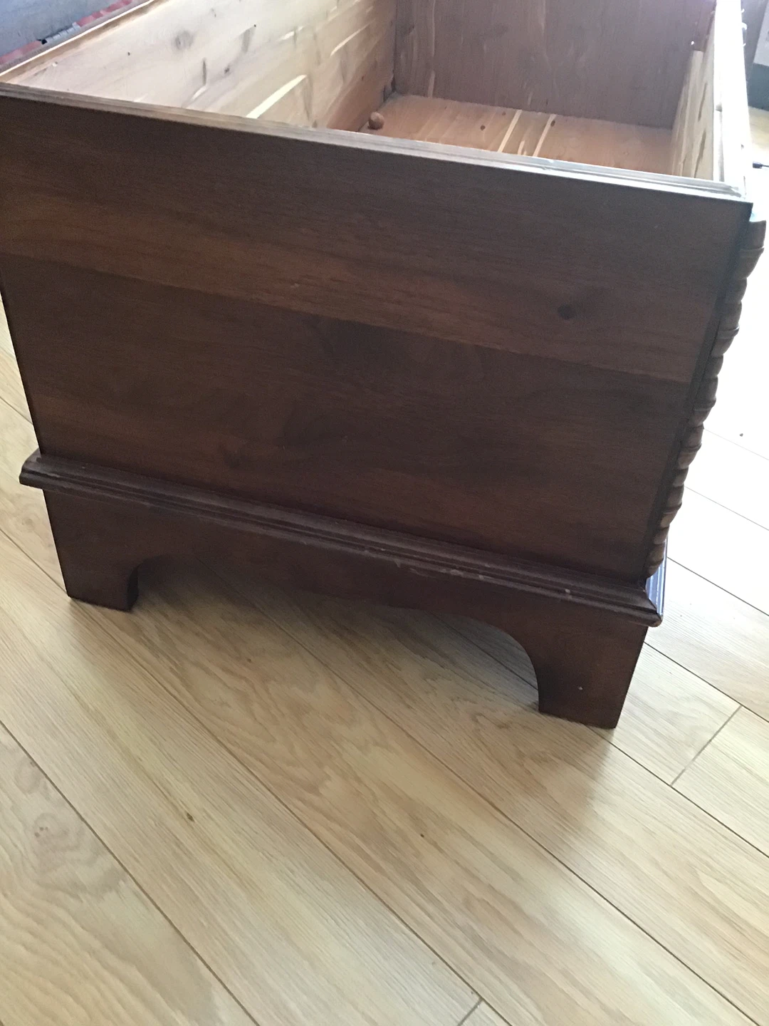 Vintage Wooden Cedar Lined Chest - photo 5