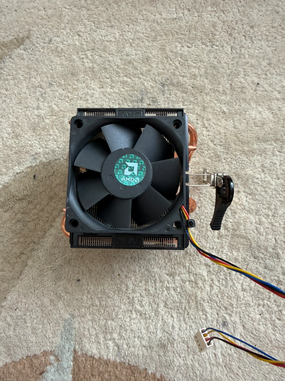 AMD STOCK CPU COOLER WITH COPPER HEAT PIPES
