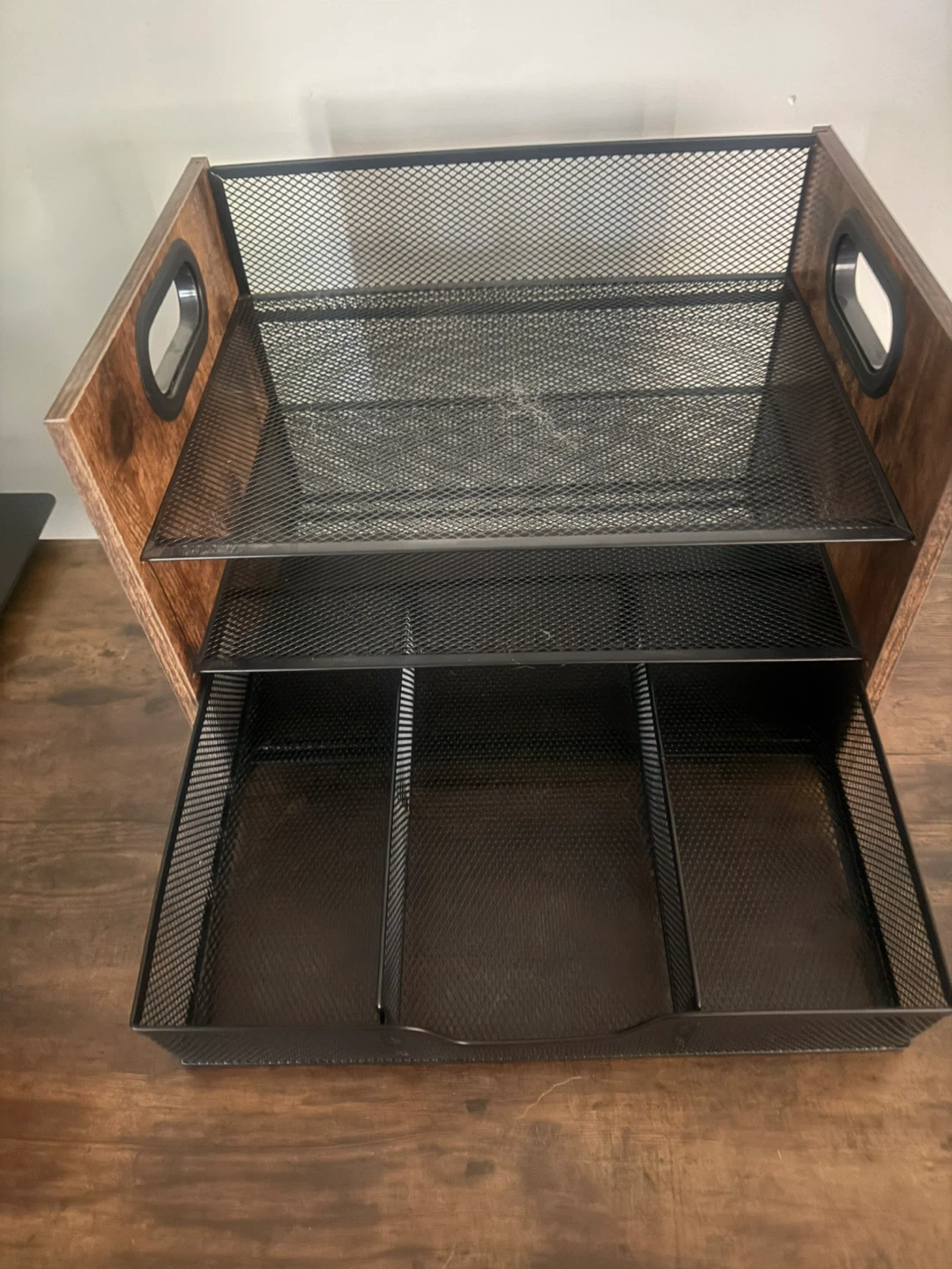 Desk organizer - photo 3