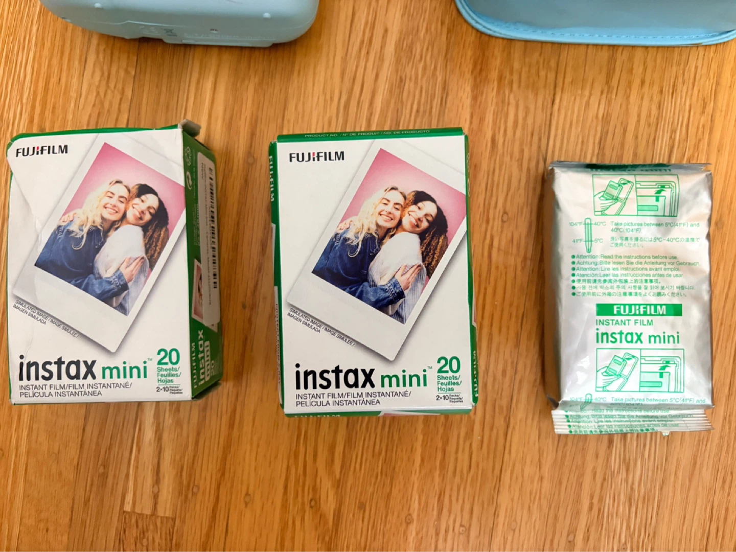 Fujifilm Instax Film (50) with Mini 8 Camera and case