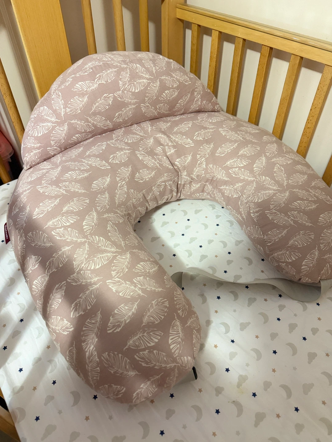 Momcozy Pink Nursing Pillow