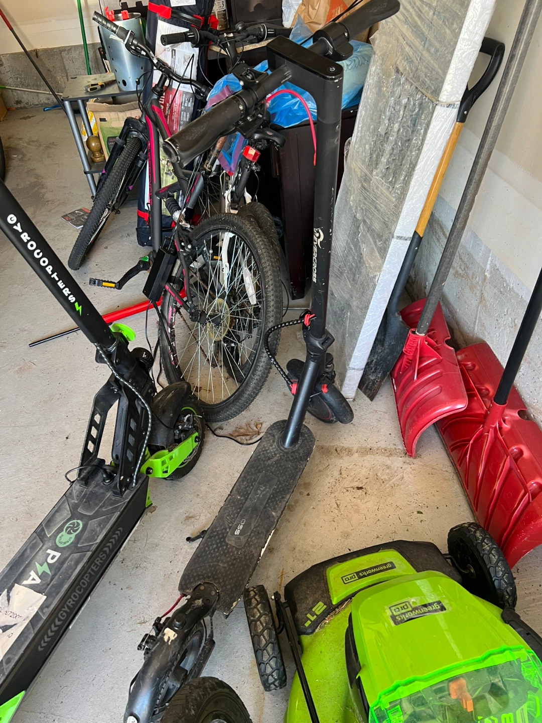 Broken e scooter - photo 3