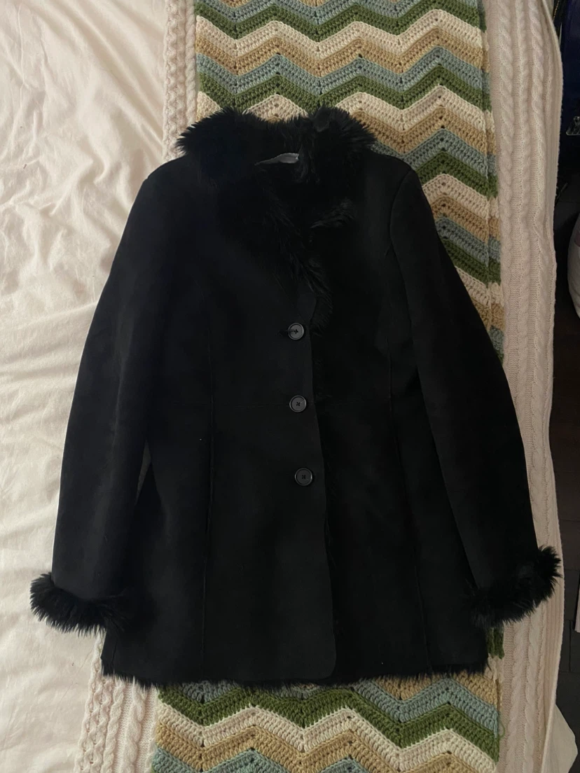 Black Faux Fur Trimmed Coat - photo 2