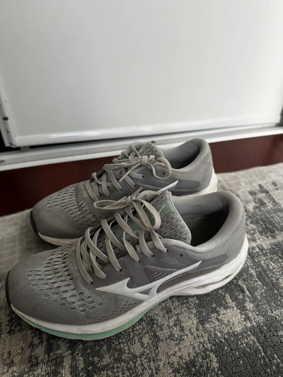 Mizuno Running Shoes - photo 2