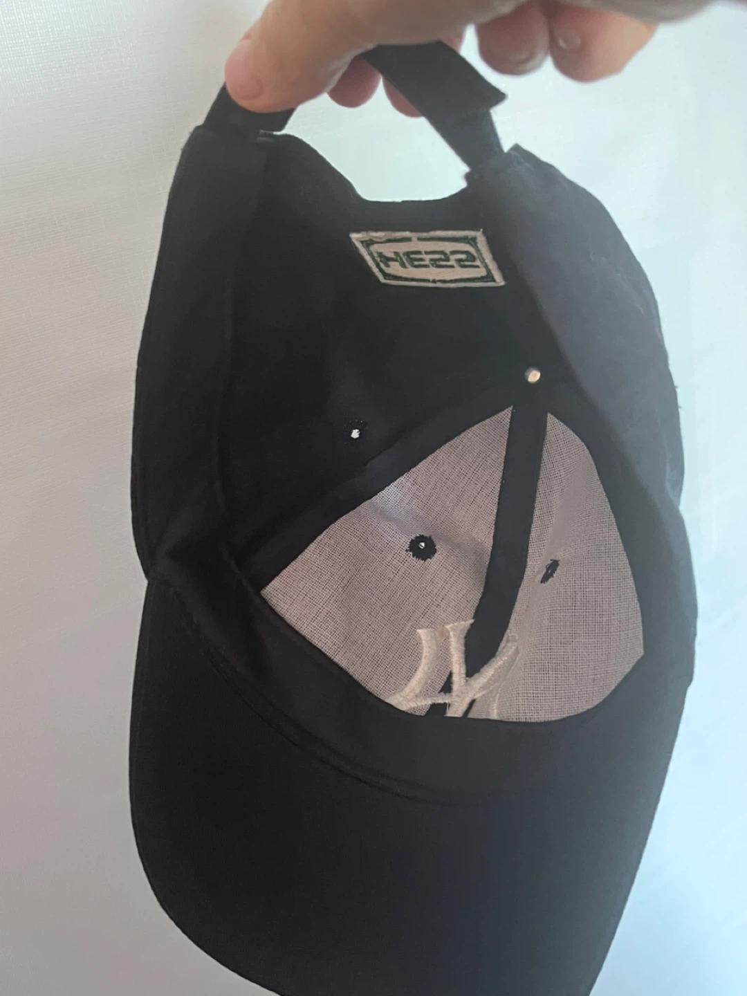 New York Yankees Baseball Cap with HESS Patch - photo 4