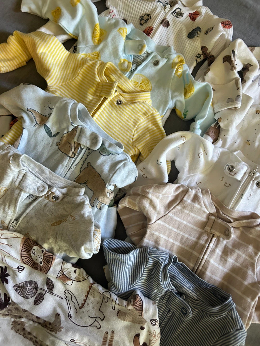 Carters newborn clothes