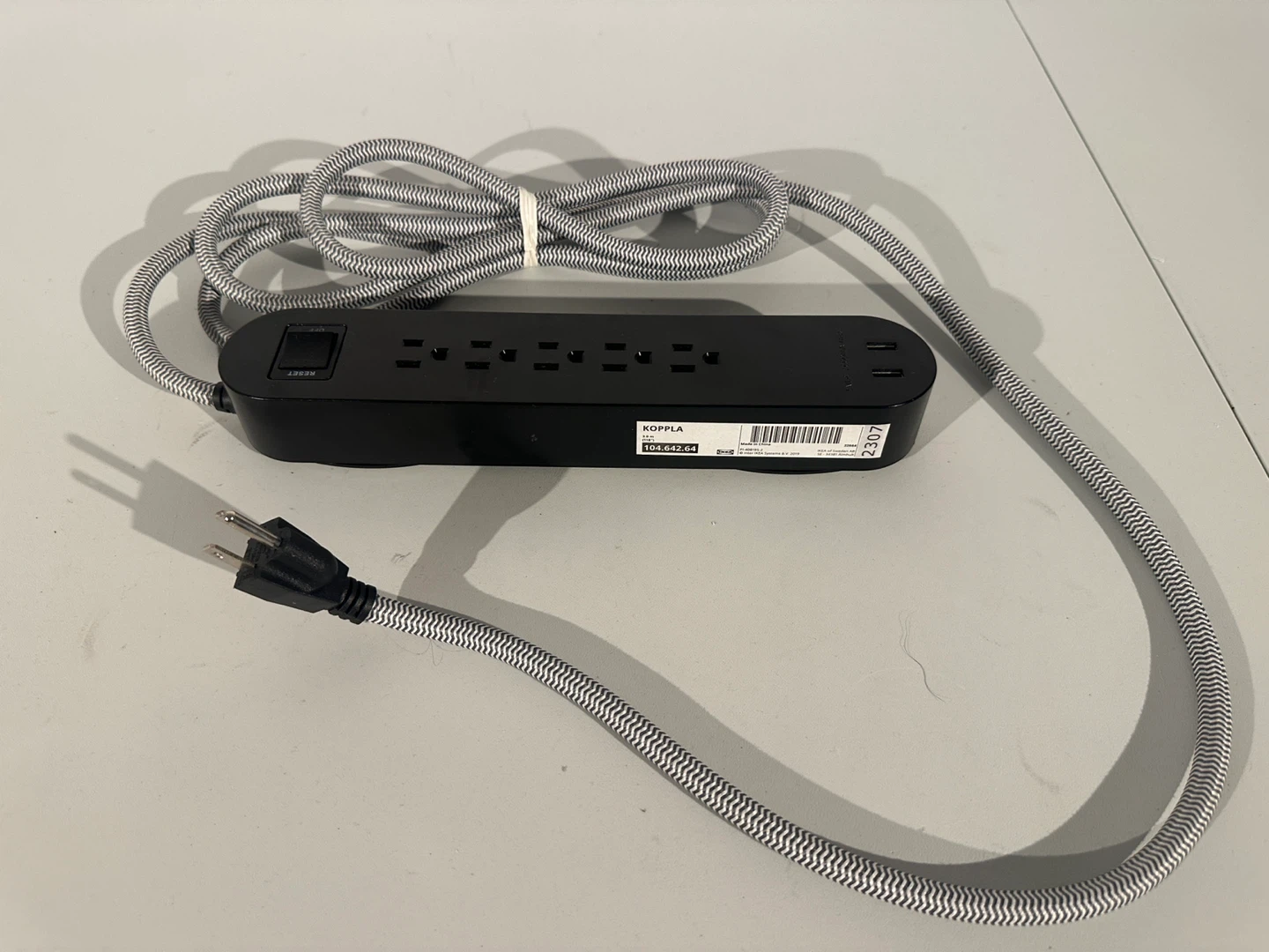 KOPPLA 5 Outlet Power Strip w/ 2 USB Ports