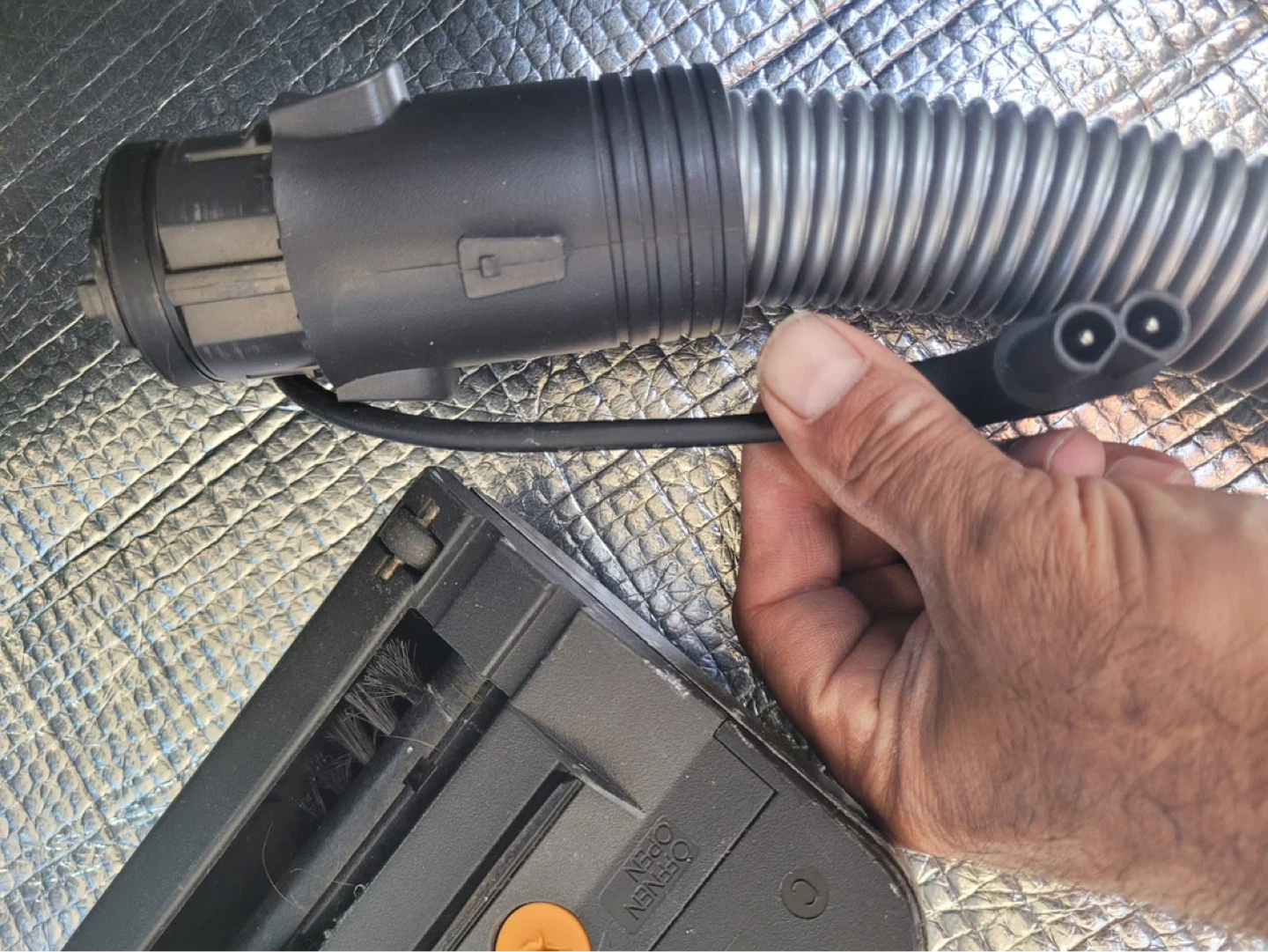 Miele Vacuum Cleaner Powerhead Hose and Wand - photo 3