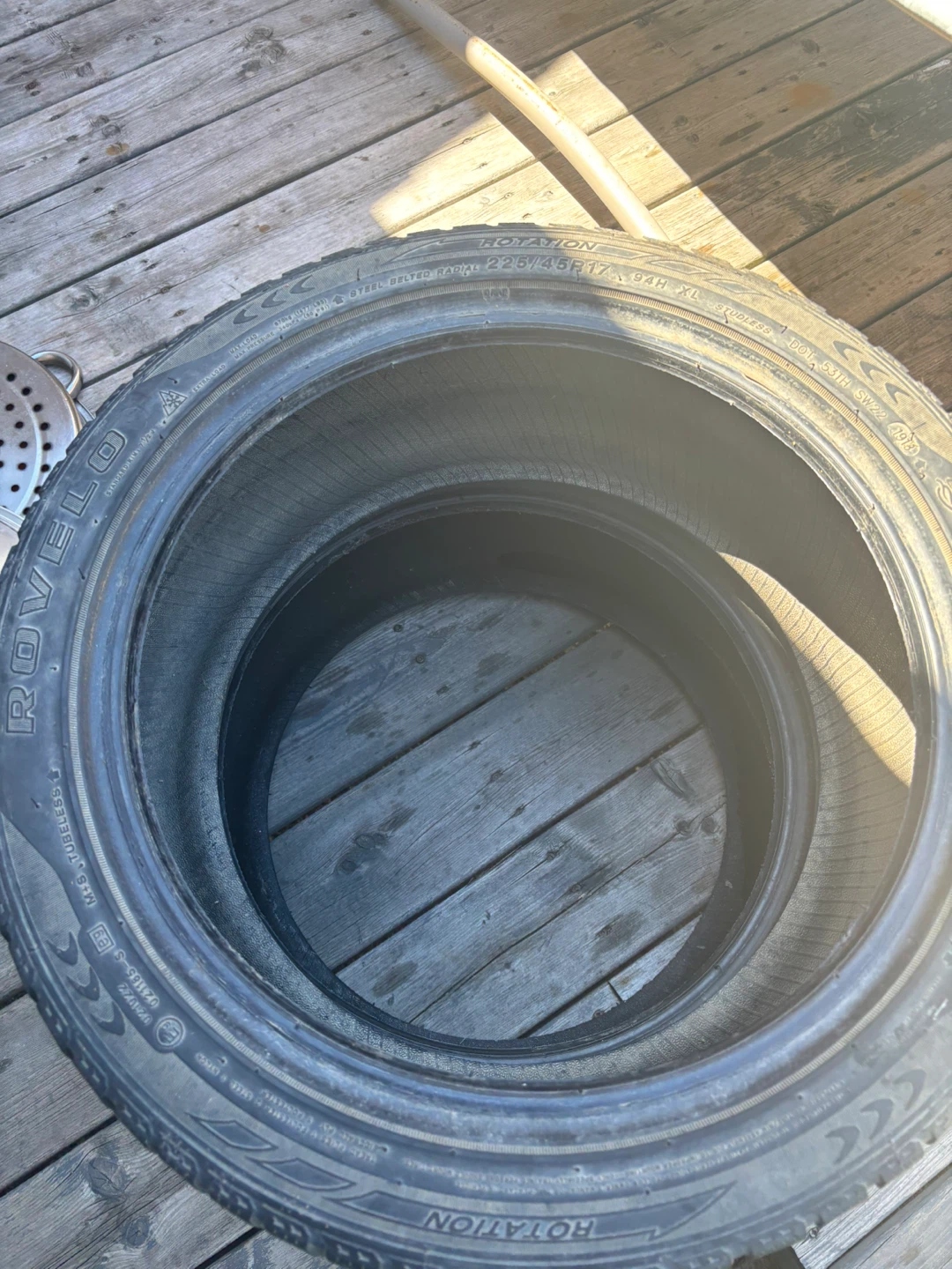 Roveloo Winter Tires - 225/45R17