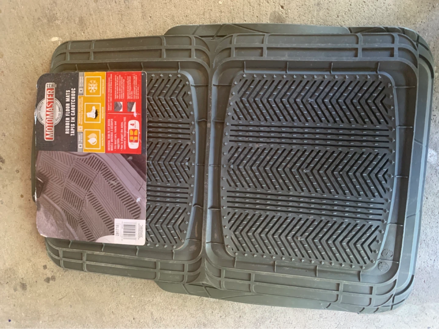 Motomaster Rubber Floor Mats - photo 2