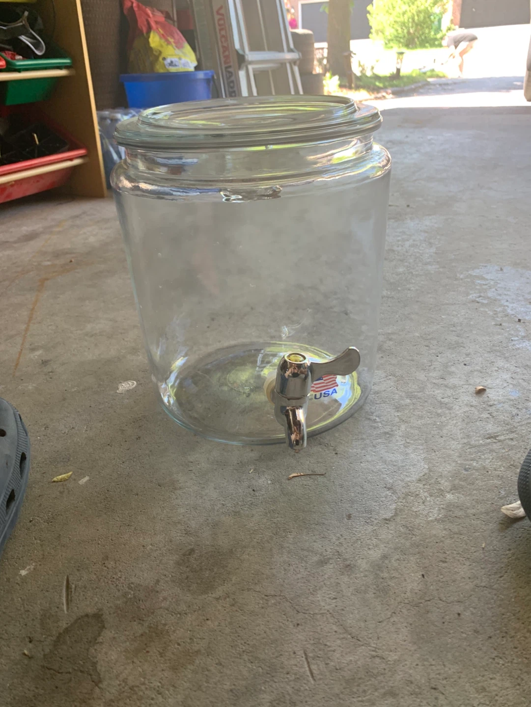 Glass Beverage Dispenser with Spigot