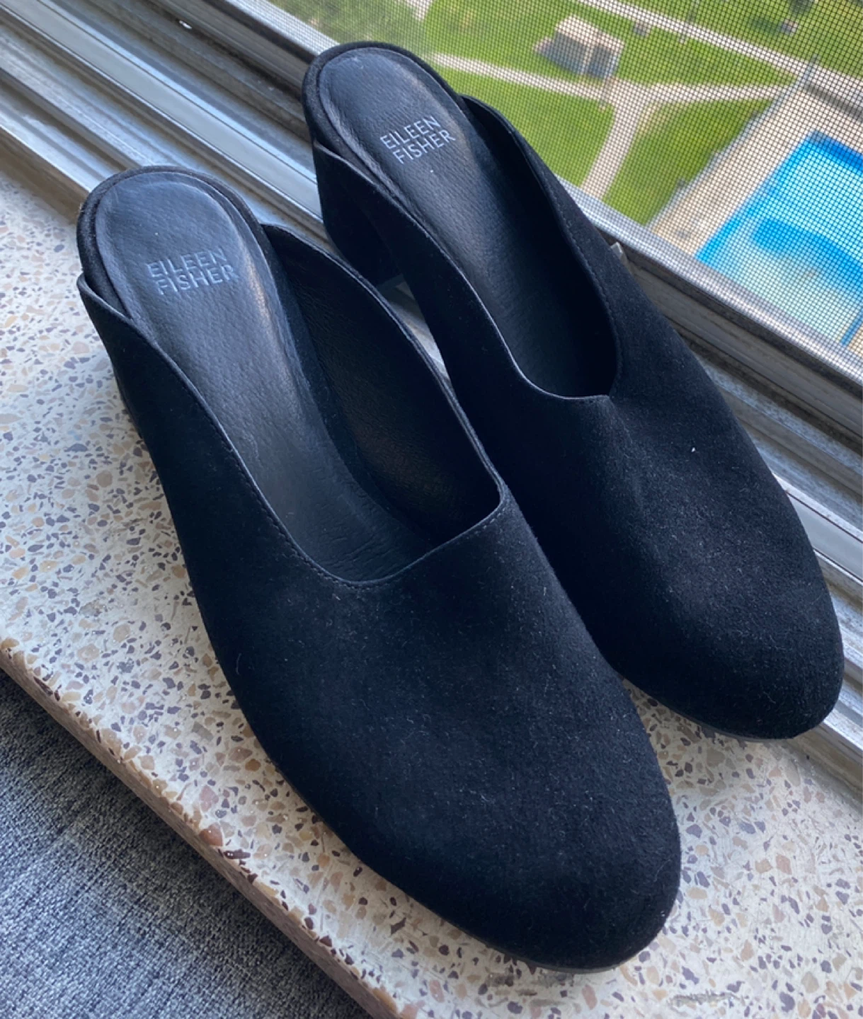 Eileen Fisher Black Suede Mule Heels - photo 2