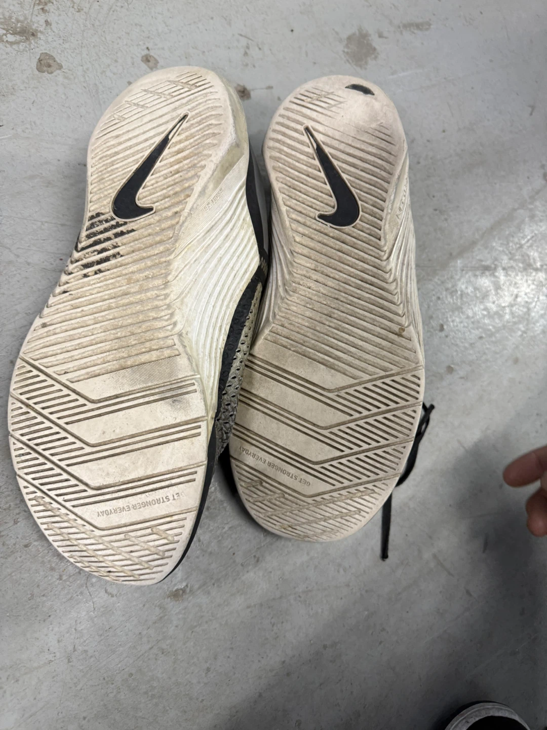 Nike Metcon Training Shoes size 8.5 - photo 4