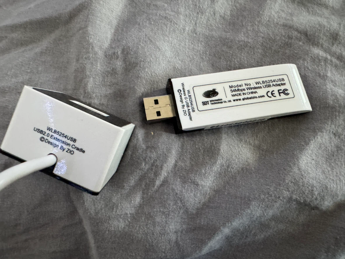 ZIOSHOT Wireless G USB Adapter + USB Extension Dock - photo 3