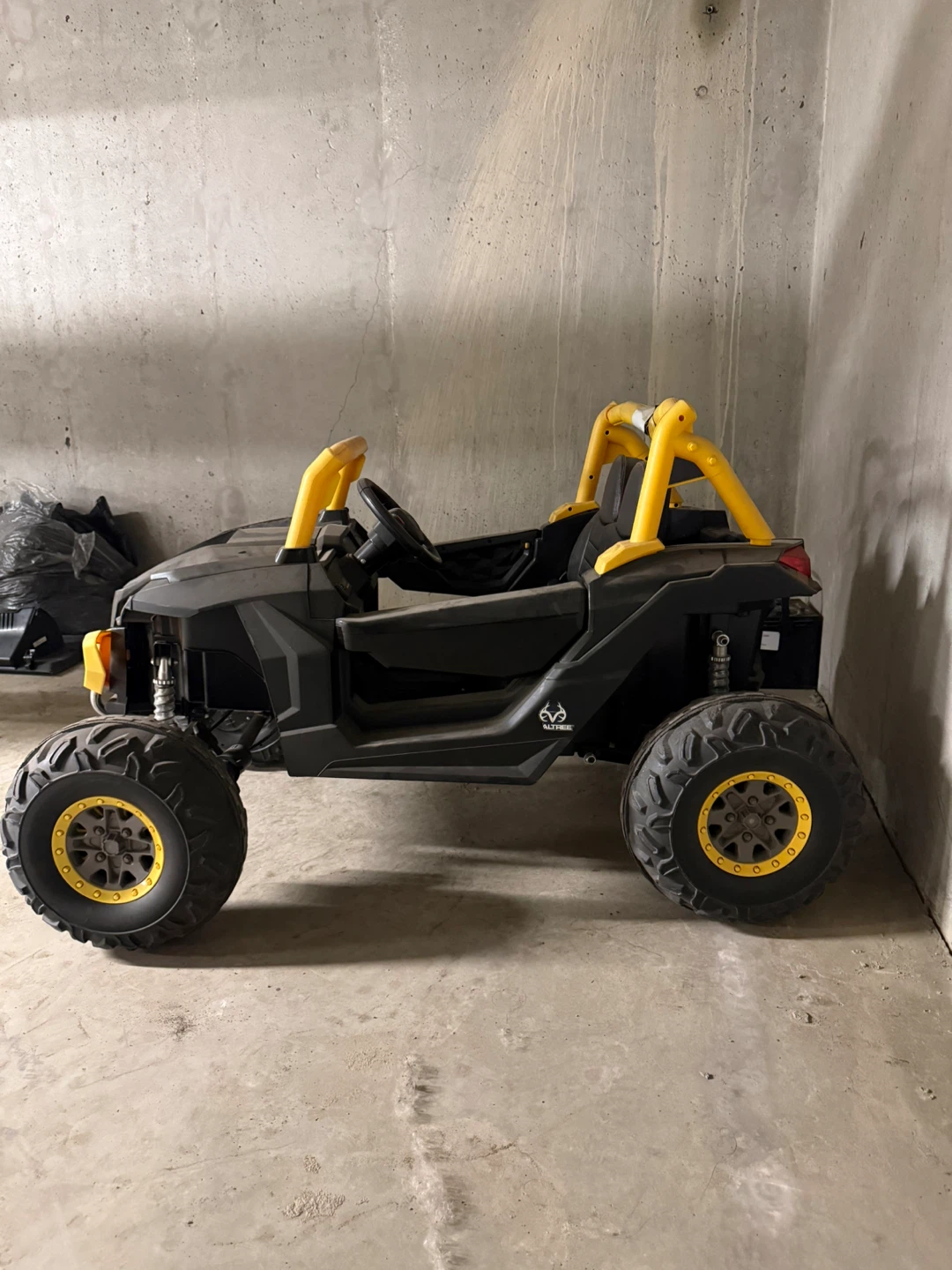 Ride-On Dune Buggy Toy Car - photo 2